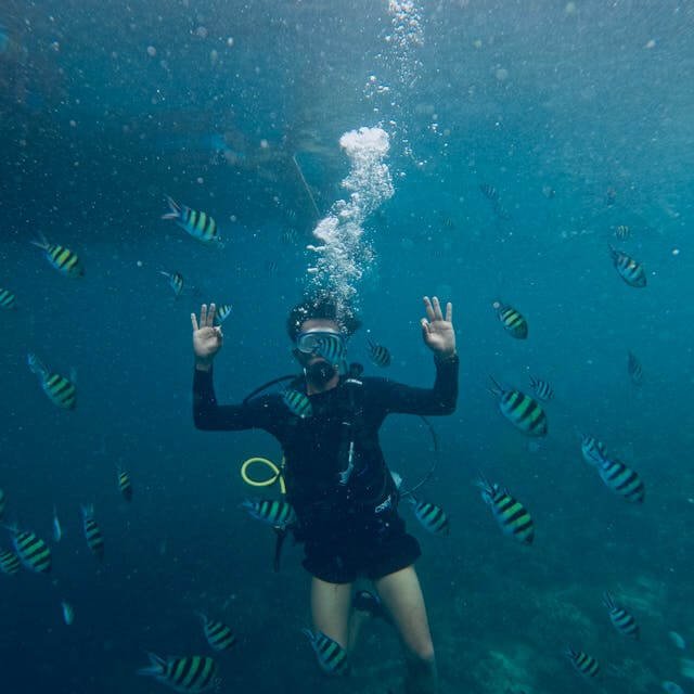 diving