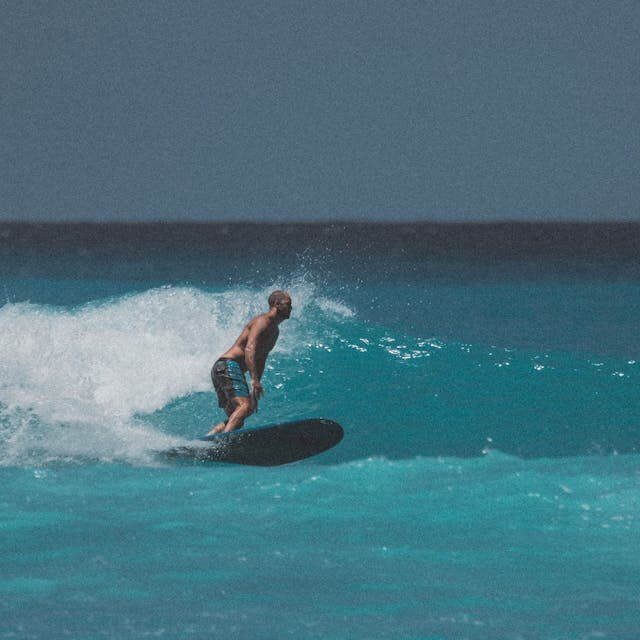 surfing